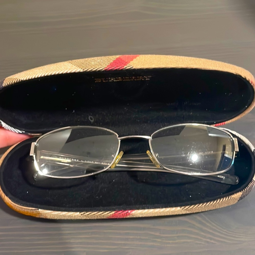 Authentic used Burberry sunglasses